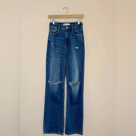 Zara High-Waisted Full Length Ripped Jeans - Picture 1 of 5